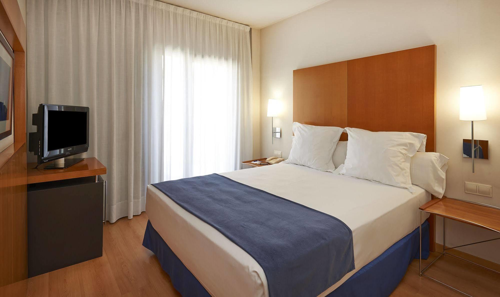 Catalonia Hotel